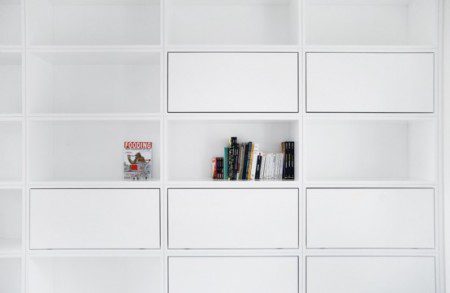 фото современной квартиры в черно-белых цветах