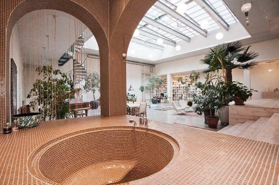 kinoteatr-peredelannyj-v-shikarnye-apartamenty4 kinoteatr-peredelannyj-v-shikarnye-apartamenty4
