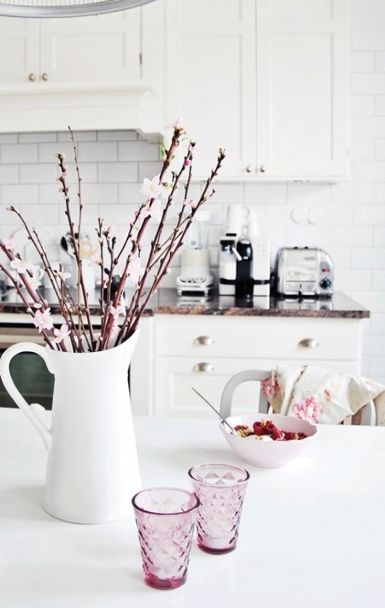 Весенний декор для кухни: 26 фото