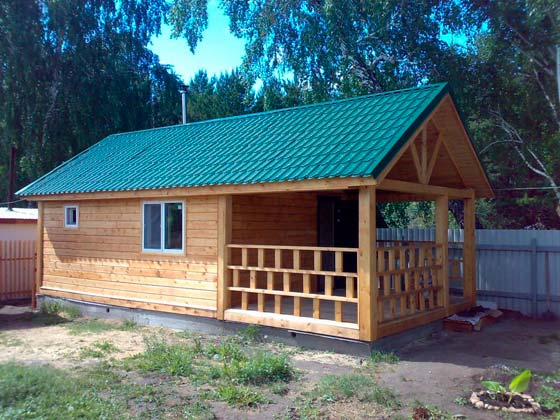 Красивая деревянная баня
